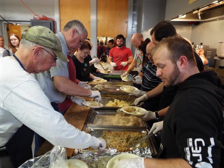 Fekas Feeds Salina Christmas Dinner