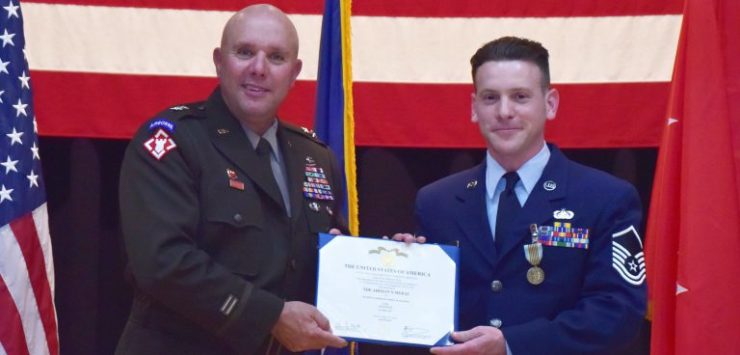 Guardsman Receives Heroism Award