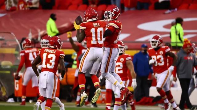 Chiefs Edge Browns to Advance to AFC Championship Game